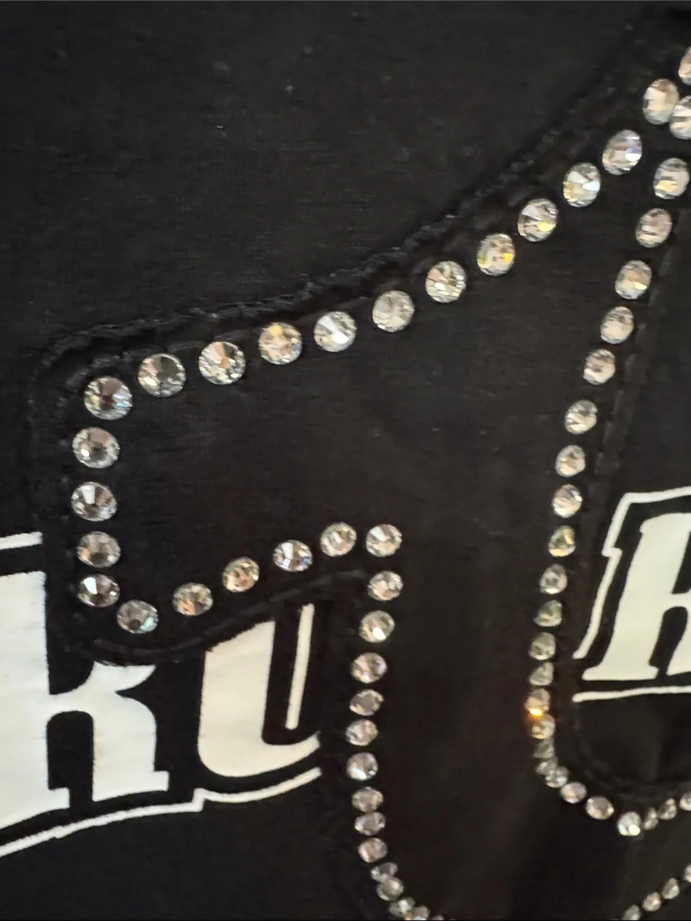 True Religion Black Graphic Crystal embellished Horseshoe logo EUC M/L
